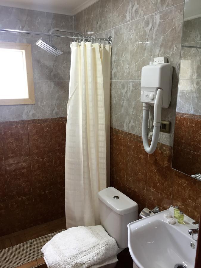 Hostal Andes Patagonicos Puerto Natales Dış mekan fotoğraf