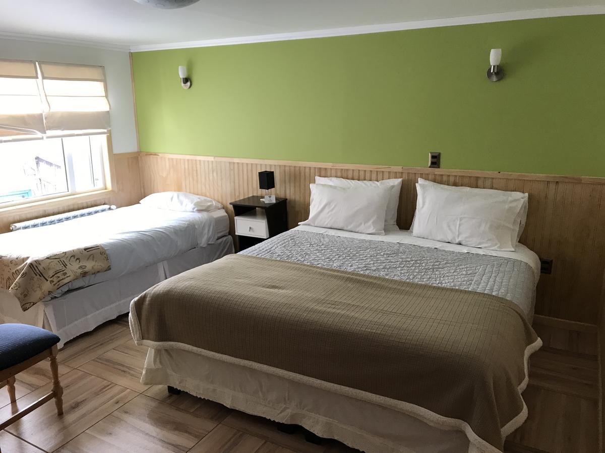 Hostal Andes Patagonicos Puerto Natales Dış mekan fotoğraf